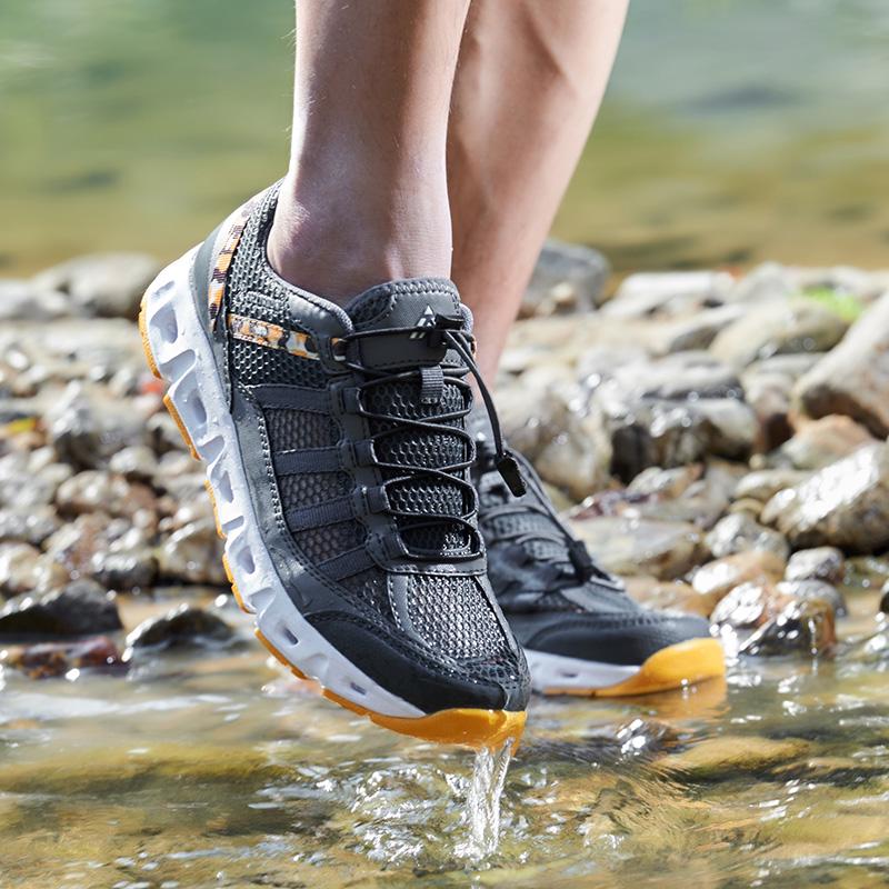 New Breathable Mesh Men Shoes Lightweight Comfortable Men Sneakers Fashions Lace Up Casual Shoes Flat Shoes Zapatillas