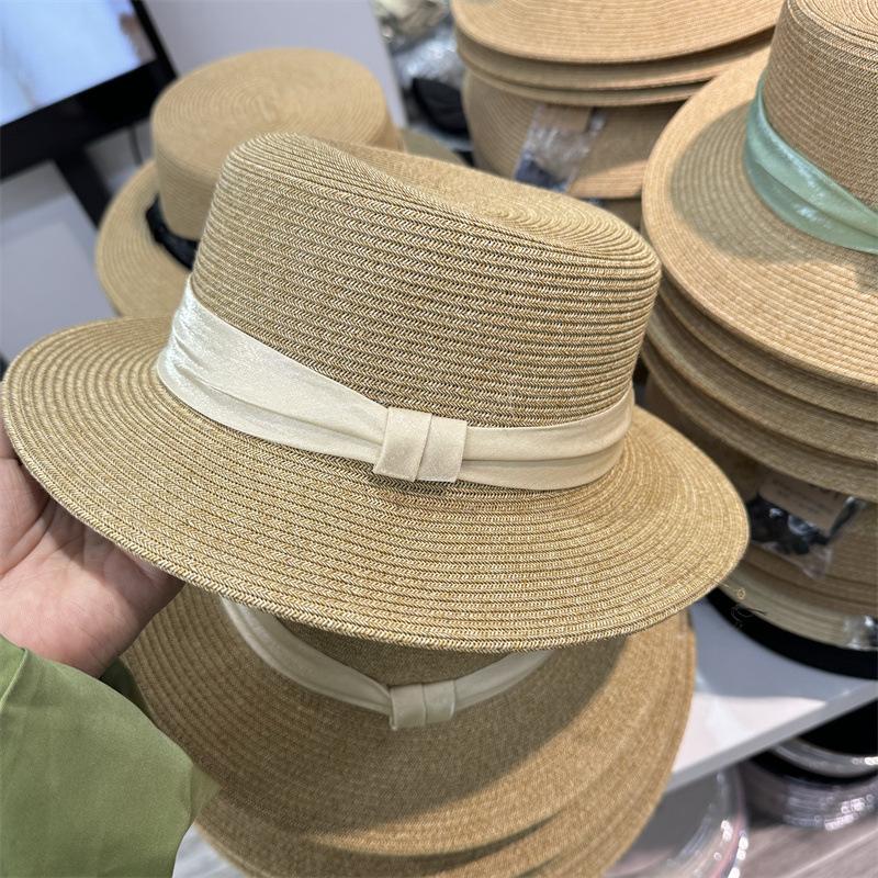 French flat top sunscreen straw hat women's summer seaside vacation sun hat Internet celebrity straw woven wide brim small fresh top hat