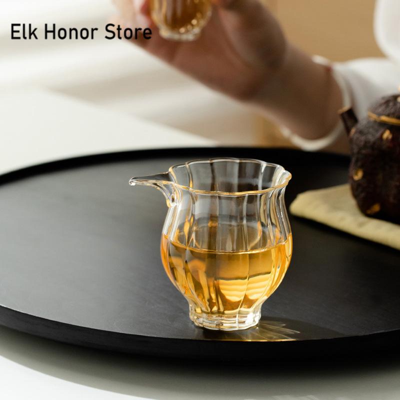 Vysoký borosilikátový skleněný džbán na čaj Zen Lotus Fair Cup Rozdělte čaj Cha Hai Šálek spravedlnosti pro domácnost Bílý čaj Kavárny Řemeslné potřeby