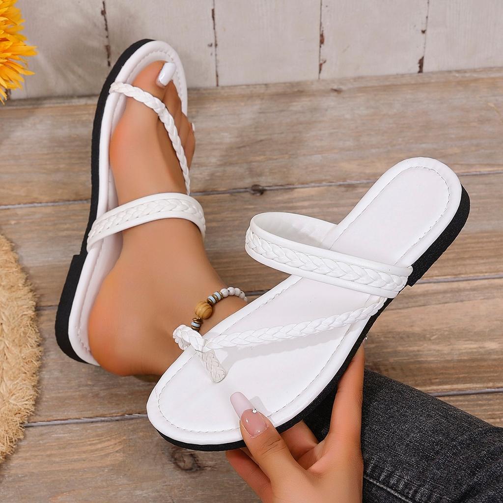 Fashion Narrow Band Pinch Toe Women Slippers 2025 New Summer Slippers Roman Flat Shoes Open Toe Beach Sandals Plus Size Slides Women