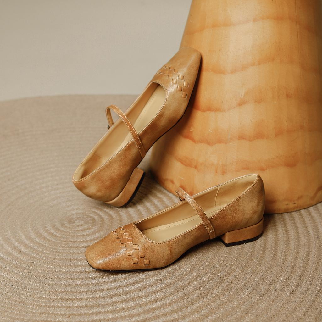 French Woven Retro Single Shoes Women's 2025 New Square Head with Mary Jane Versatile High Heels Are Not Tired