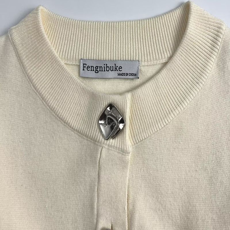 Za New Fall Women's Clothing 2025 Fashion Style Fashion All-Match Flower Button Decoration Knitting Outwear 5536031