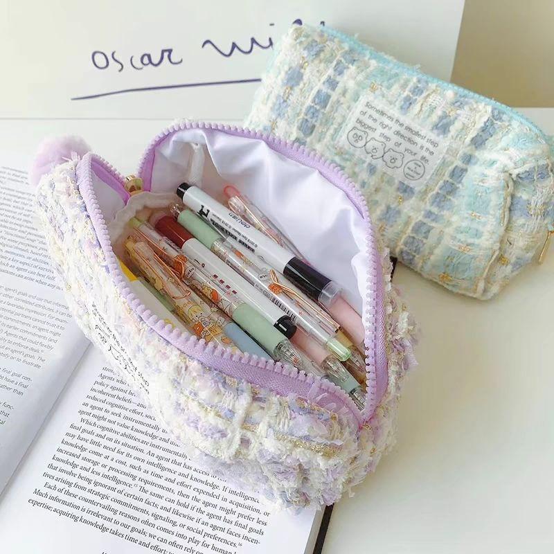 Literarisch und frisch Große Kapazität Federmäppchen Niedliche gewebte Make-up-Tasche Aufbewahrungstasche Schüler-Federmäppchen Geschenk