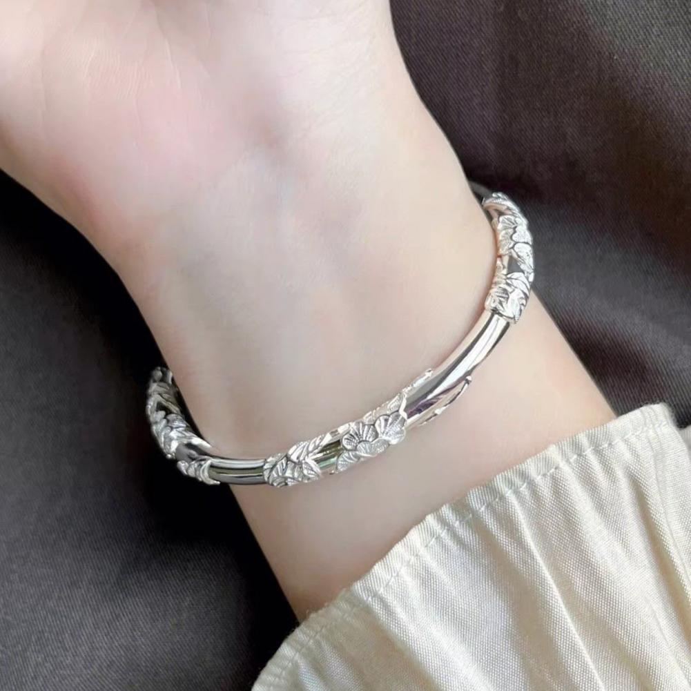 Alloy Bracelet Chinese Style Silver Flower Emboss Women's Bangle Adjustable Wrist Jewelry Lightweight Anniversary Gift Wristband