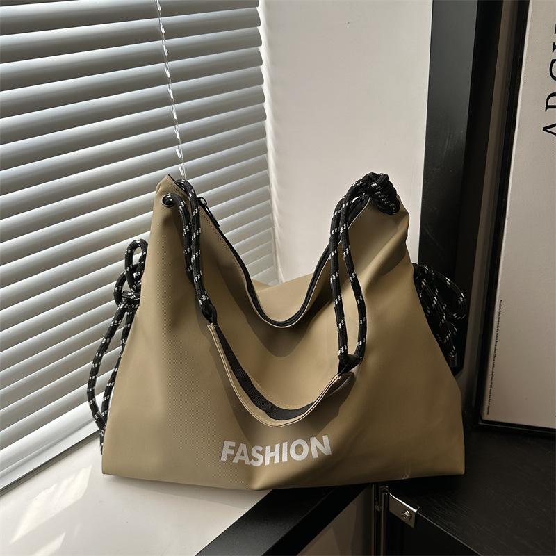 

Новая осенне-зимняя универсальная наплечная сумка-мессенджер из нейлоновой ткани, женская сумка-тоут большой вместимости высокого класса для поездок на работу хаки