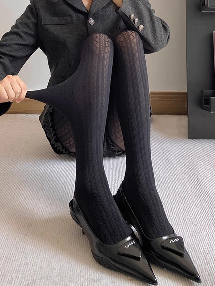 Herbst und Winter Hohlstrick Milchweiß Strumpfhose Damen Warm Gestrickt Übereinander Tragen Süß Vielseitig Leggings Japanisches Verdrehtes Muster
