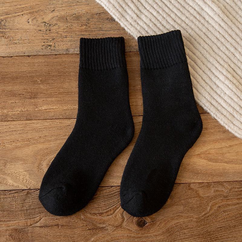 Cozy Winter Wool Socks for Men & Women – Thick, Warm, Mid & Long Tube Styles