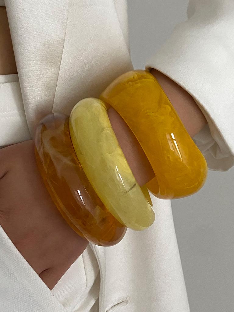 Ingemark Y2K Boho Yellow Resin Acrylic Bangles for Women New Trend Vintage Geometric Irregular Bracelets Daily Party Jewelry