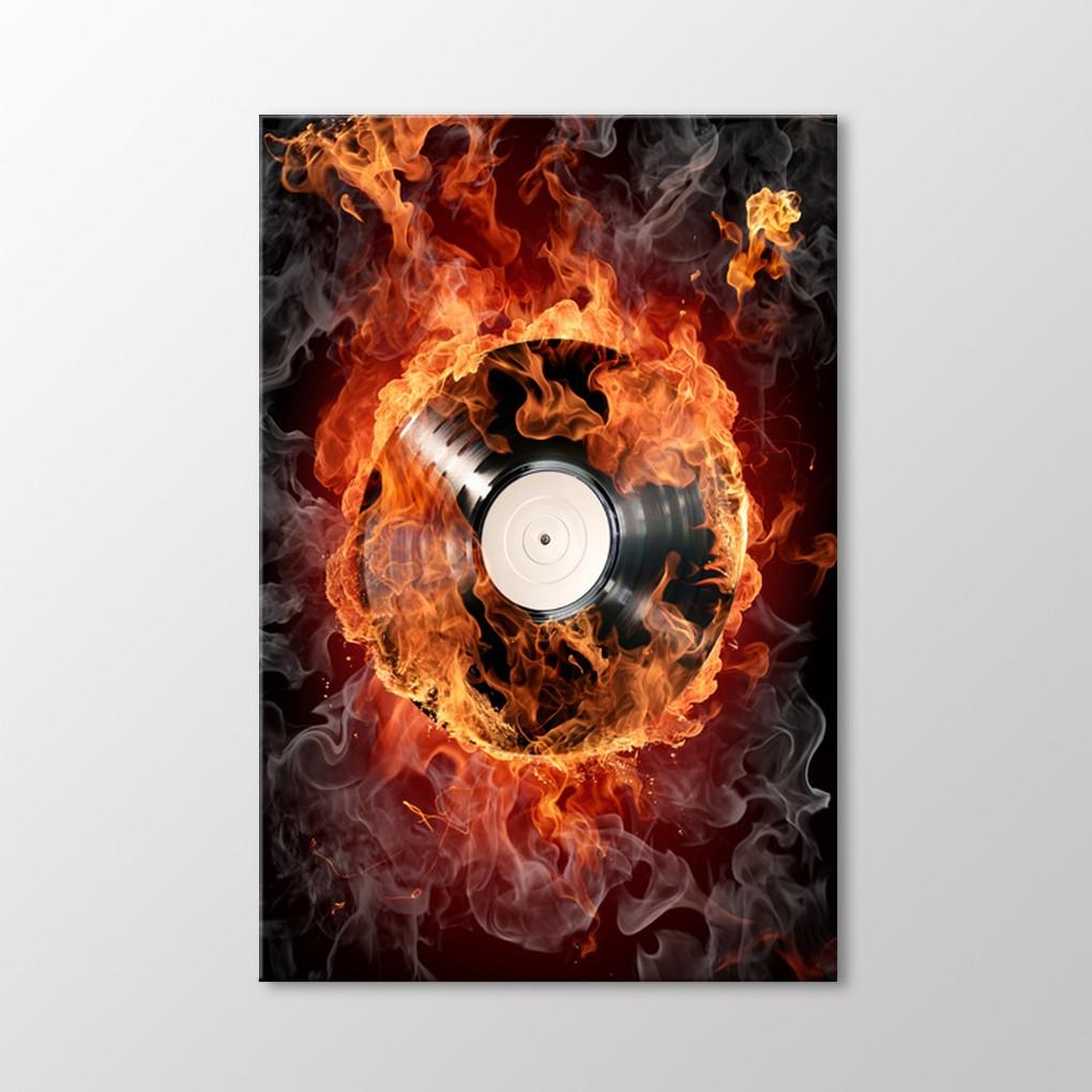 

Пылающий тарелочный стол