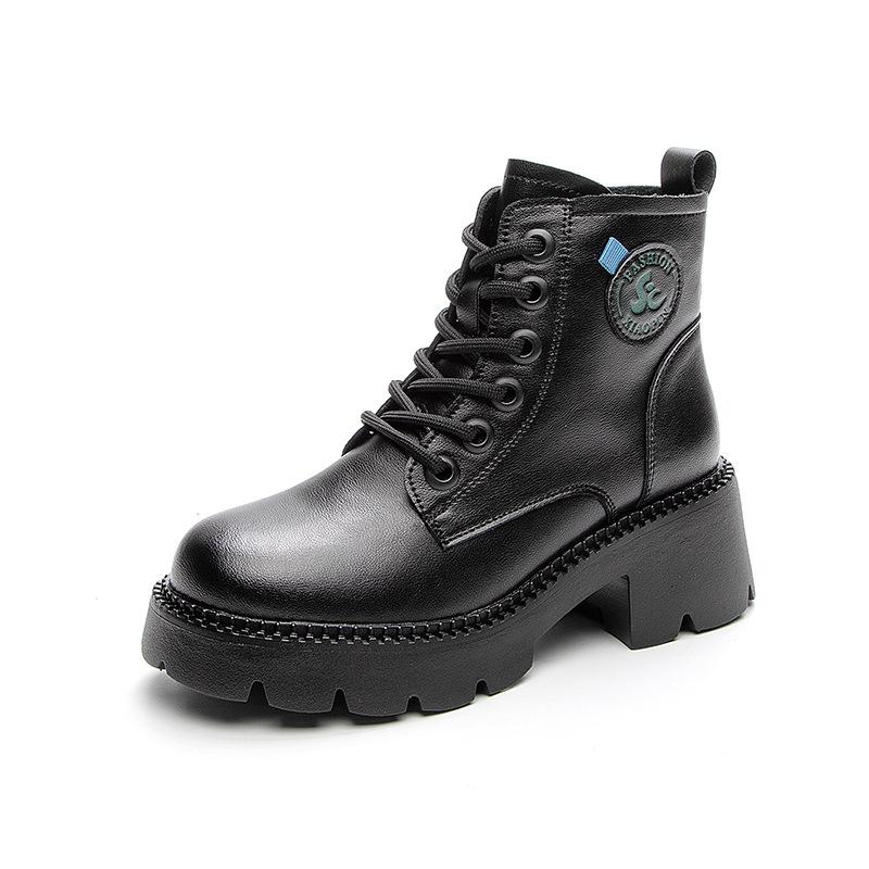 Martin boots women's fashion British style boots 2025 autumn and winter new fashion leather thick soles to increase the height of retro boots for wo