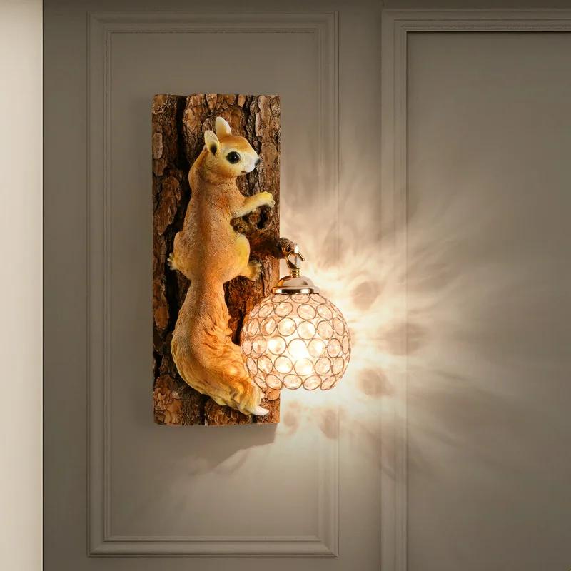 Nordic Style Resin Squirrel Crystal Led Wall Lamp Vintage Loft Decor Bedroom Bedside background Sconce Art Hallway Wall Lights