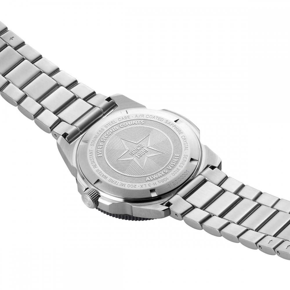 Luminox Pacific Diver Men S StainleSS Steel SwiSS Quartz Watch