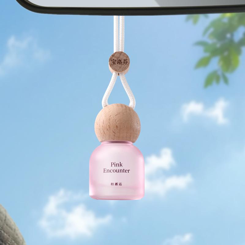 Natural Wood Hanging Aroma Pendant for Car and Home – Slow-Release Glass Bottle Freshener