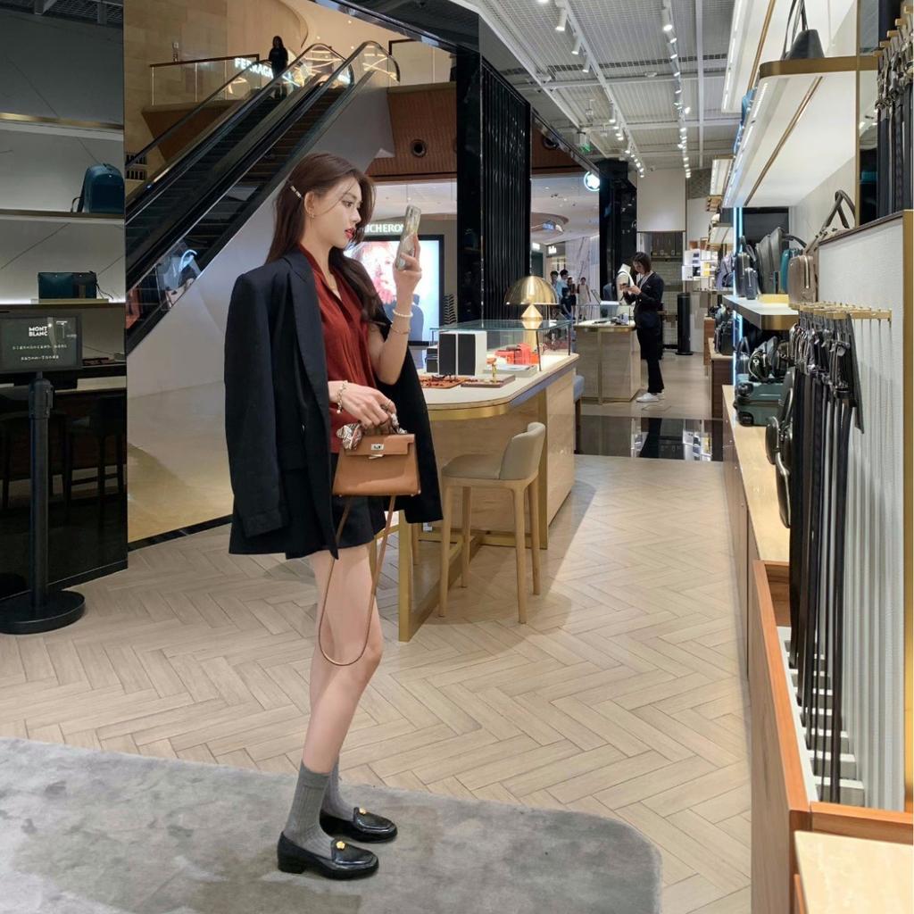 Sheepskin Version~ Extravagant French Camellia Round Head One-pedal Commuting Loafers Leather Flat-soled Single Shoes Small Leather Shoes