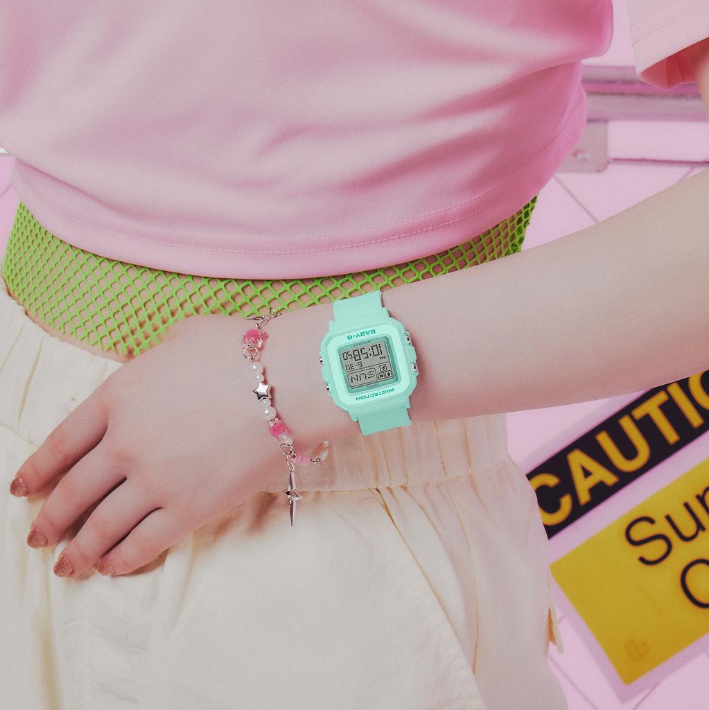 Casio Damski zegarek Baby-G z żywicy, wodoodporny do 100M, odporny na wstrząsy, z alarmem, kwarcowy, BGD-10-3