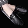 Mens Handmade Loafers Top Quality Male Casual Shoes Moccasins Luxury Slip On Flats Genuine Leather Warm Plush Fur Walking Shoes