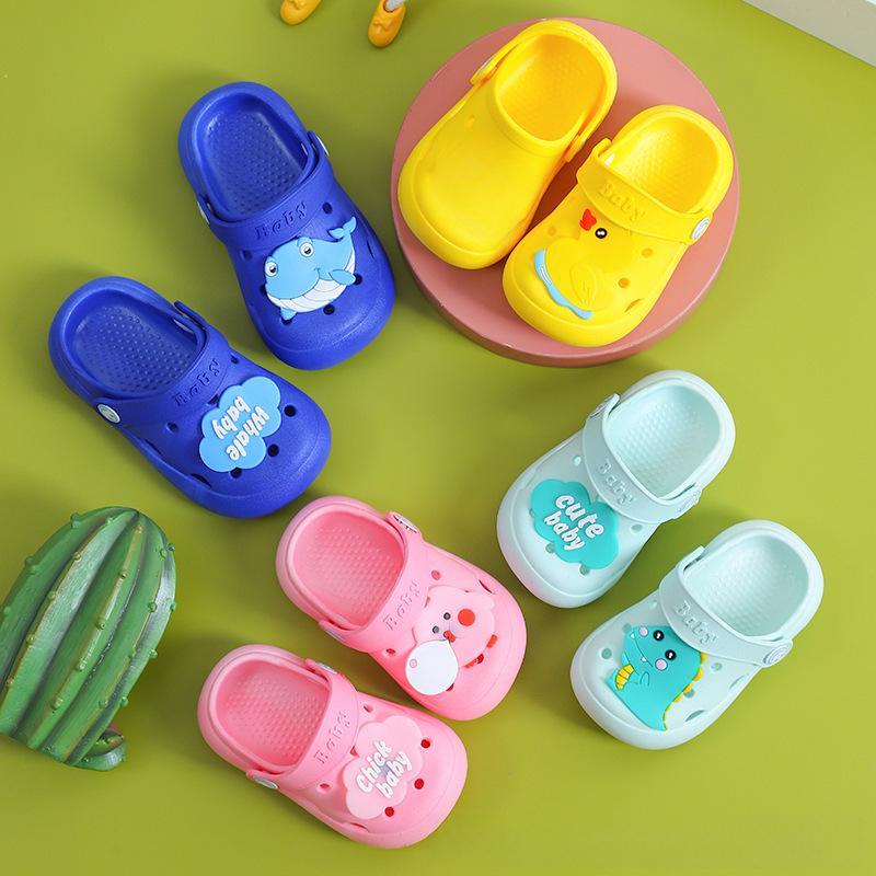 Kids' Summer Cartoon Clogs: Closed-Toe, Soft Sole, Non-Slip Sandals for Boys & Girls