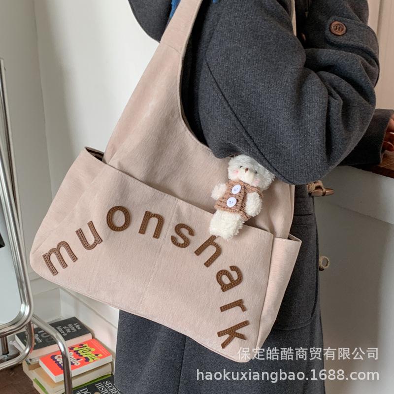 Leisure College Student Class Bag 2025 New Commuter Large-capacity Women's Shoulder Bag Portable Tote Bucket Bag