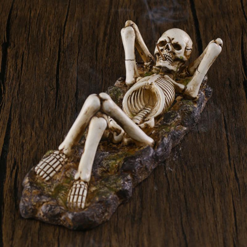 Kreativer Skelett Räucherhalter Entspannende Zen-Atmosphäre Kegelräucherstäbchenhalter Halloween Dekorationsornament