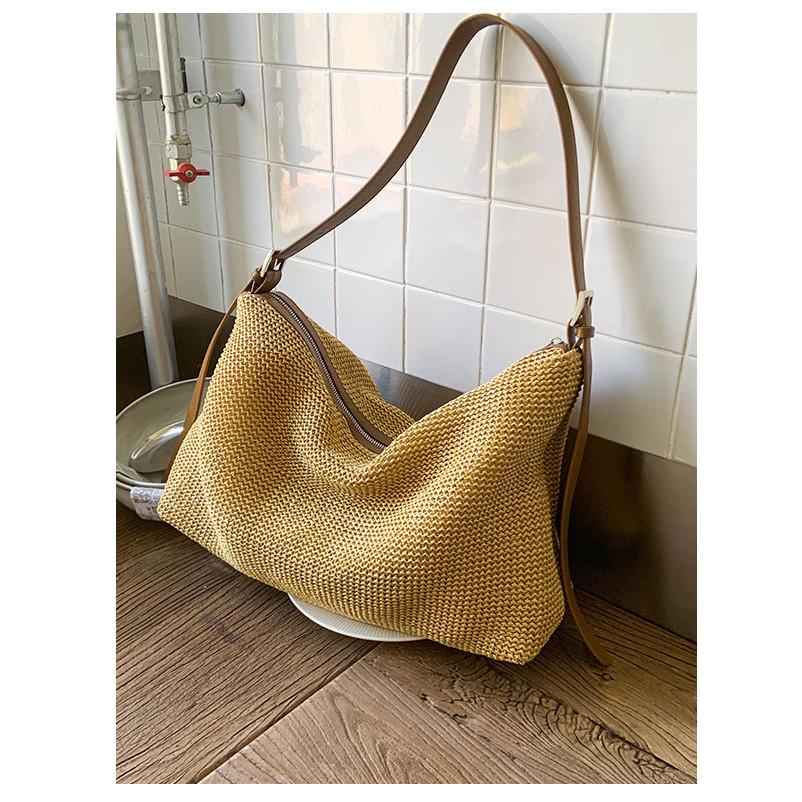 IELGY Ladies Straw Tote Bag - Large Capacity One Shoulder, Perfect for Beach Outings