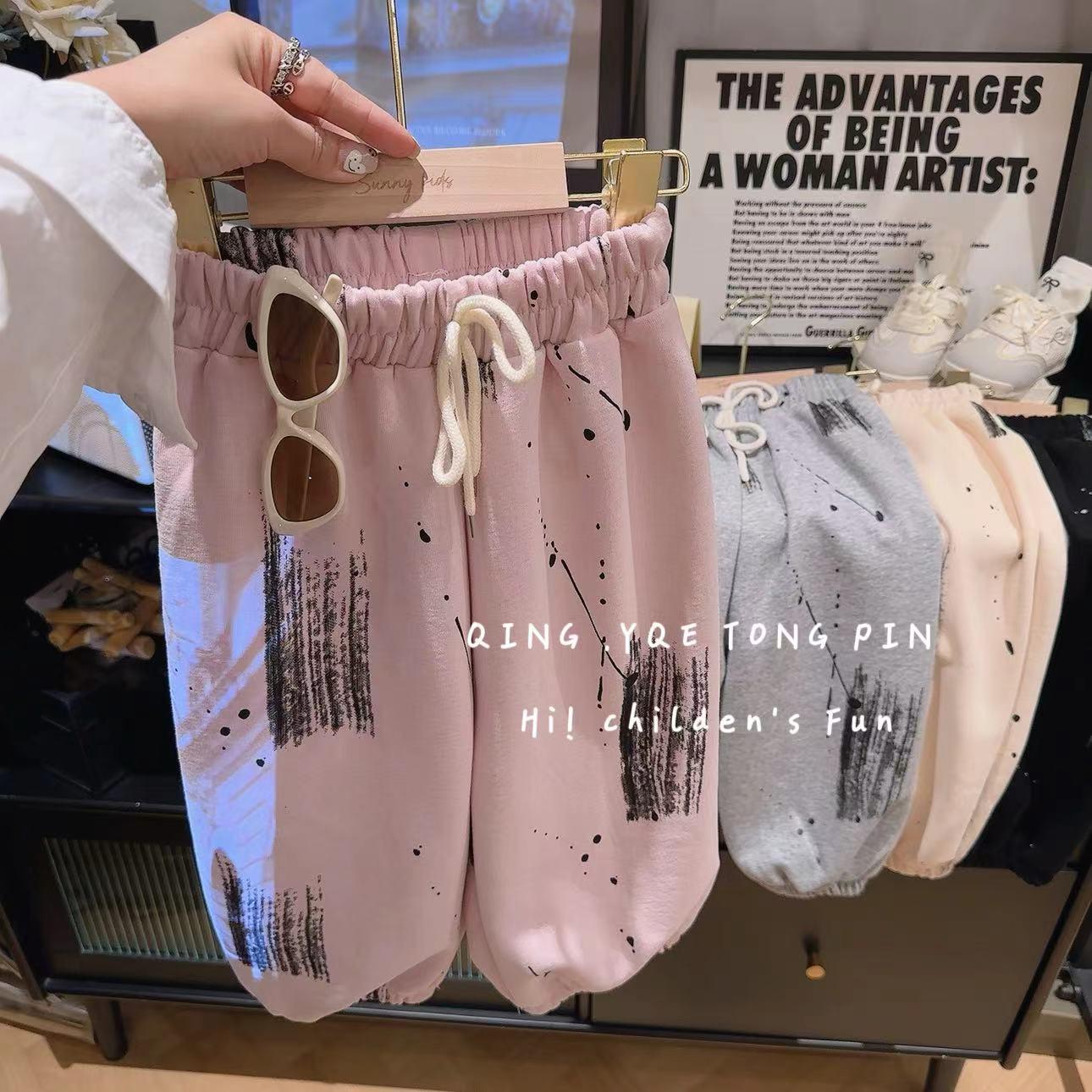 

2024 Осень Брюки в стиле кэжуал в корейском стиле с принтом граффити для мальчиков и девочек 90 cm