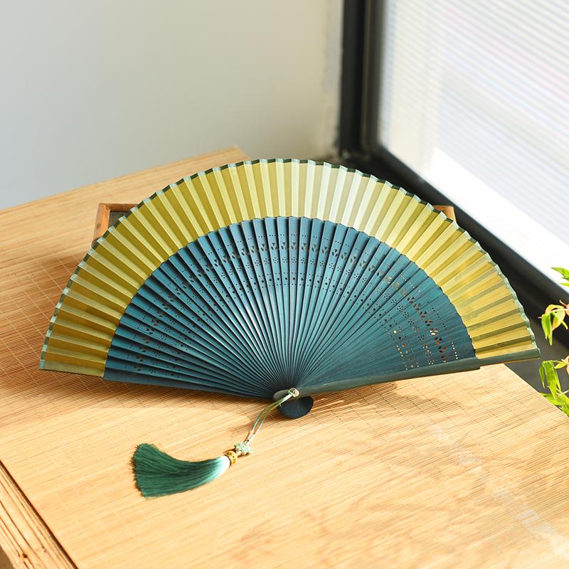 

Chinese Style Simulated Silk Folding Fan Photography, Stage Performance Props Chinese Culture Clothing Matching Folding Fan