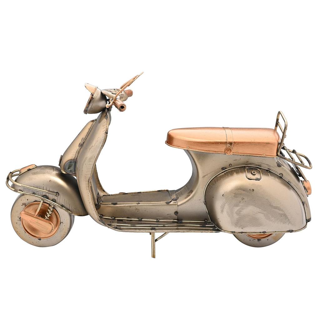 Harvey Makin Ornament - Scooter