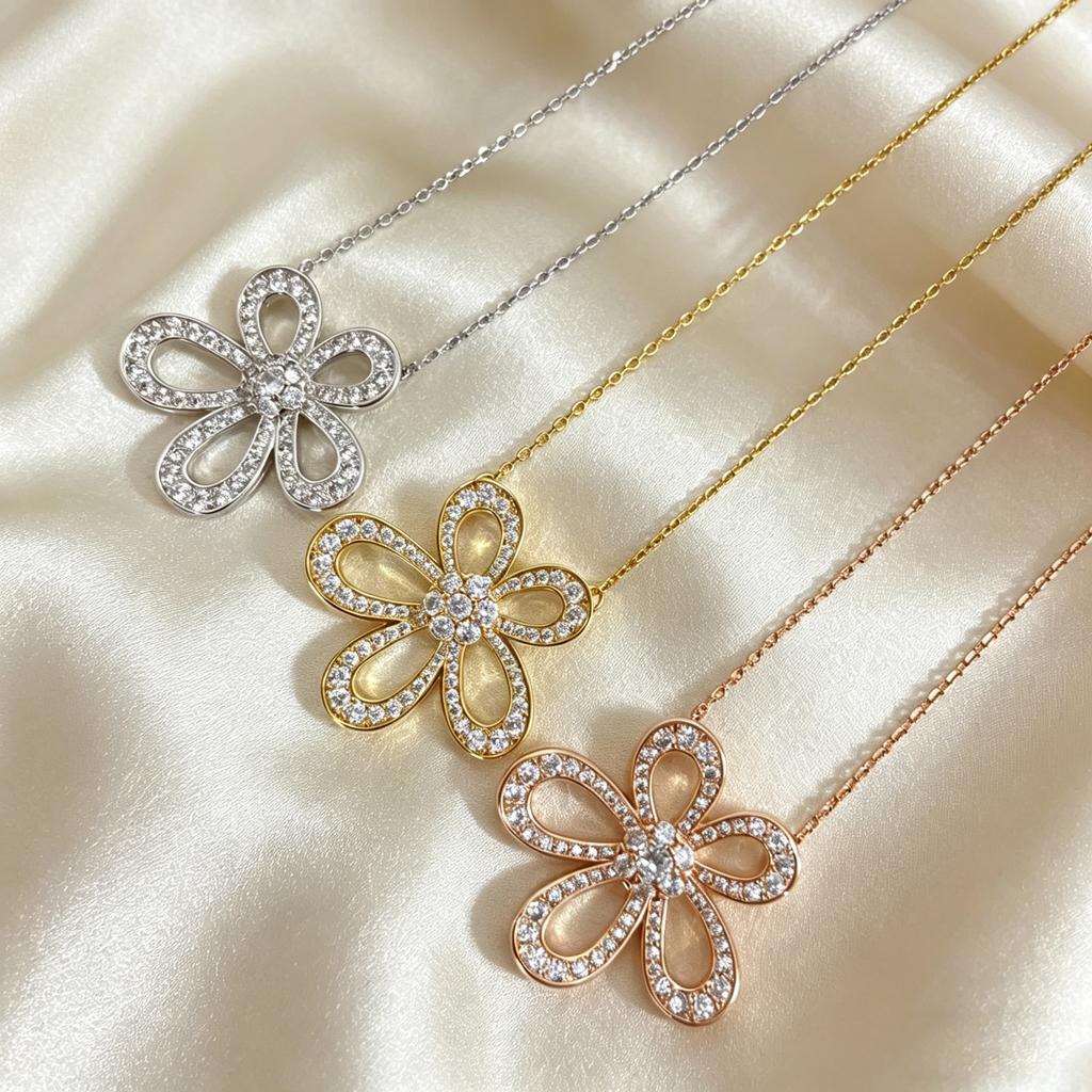 High End Hollow Flower Zircon Necklace Dainty Clavicle Necklace Anniversary Birthday Jewelry Gift Non-allergic Material