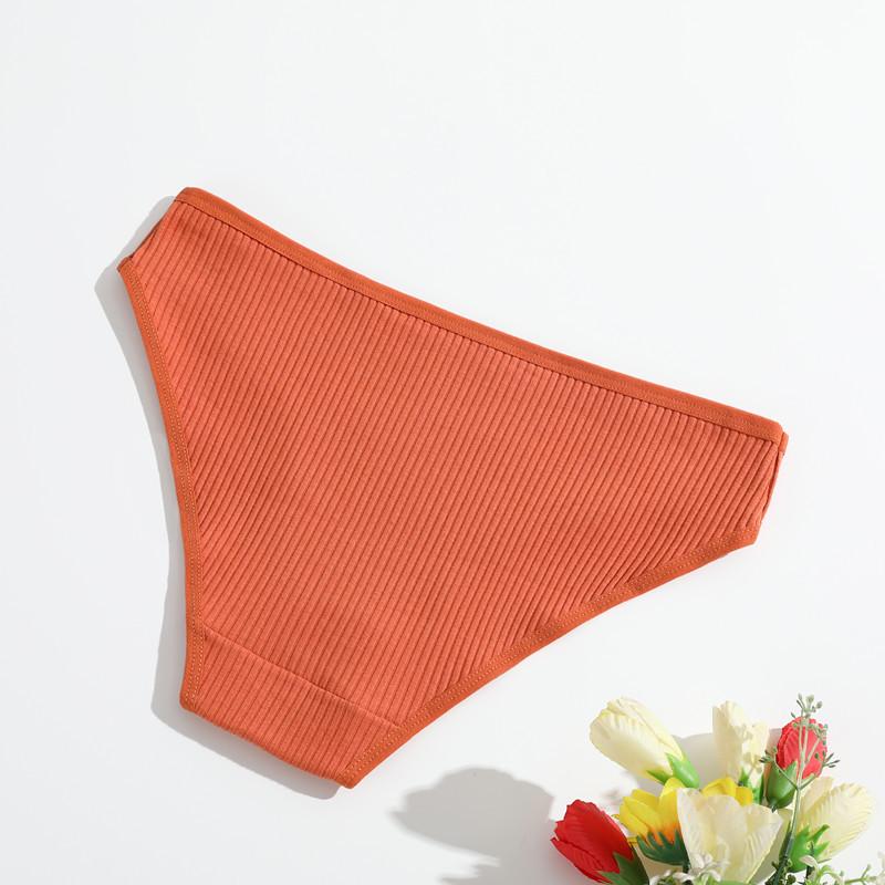 Damen Baumwoll-Slips Atmungsaktive Slips Niedrige Taille Slips Sport Einfarbig Weich Hautfreundliche Unterwäsche Tägliches Tragen S-XXL