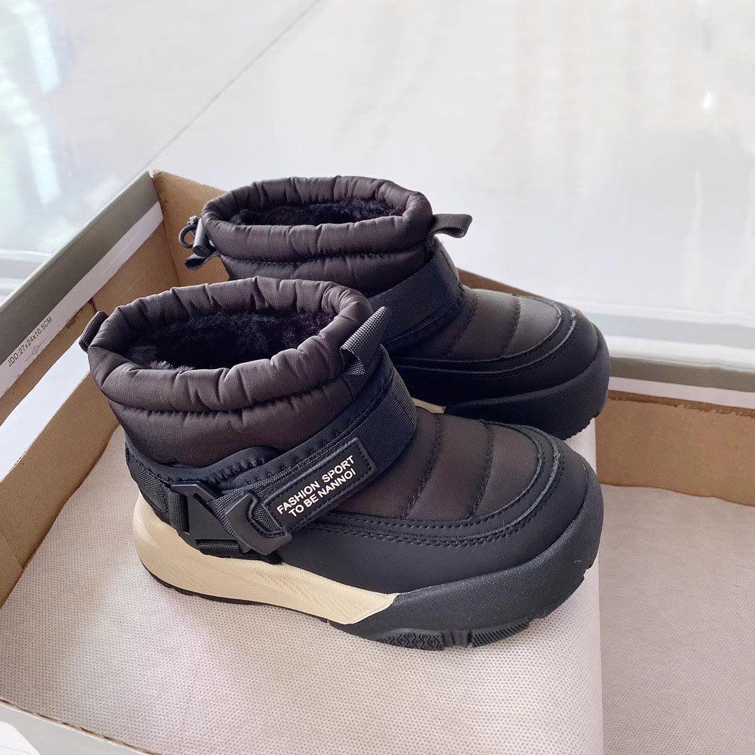 

Новые детские зимние ботинки с нескользящей подошвой - Теплые, утолщенные и модные на липучке Size 26, 16.5cm length