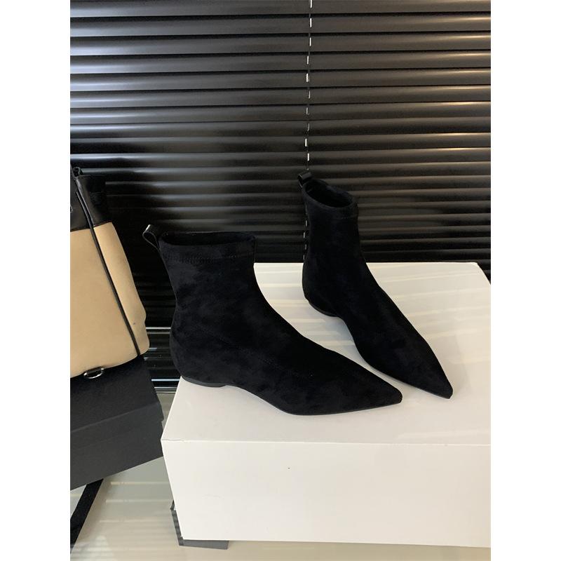 Europe, America 2025 autumn and winter new simple matte suede flat socks boots inner height increase thin boots temperament pointed short boots
