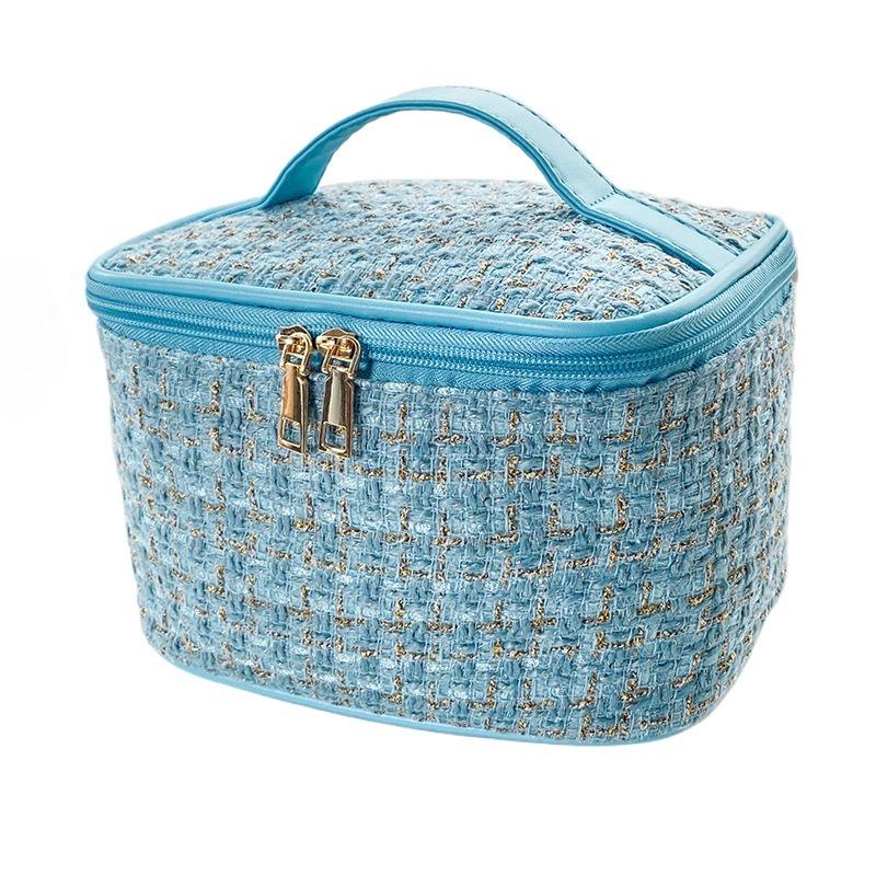 Korean-style Large-Capacity Cosmetic Bag, Niche Design Portable Makeup Case with Handles, Cute Toiletry Organizer for Travel