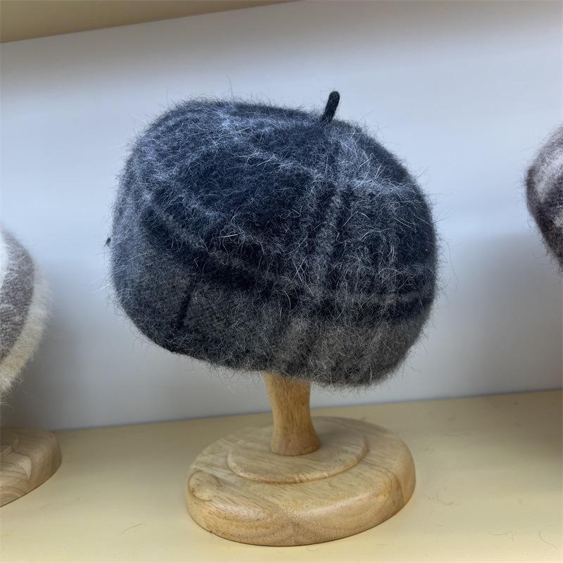 Autumn and winter new plaid angora rabbit fur wool beret british retro painter hat shows small face
