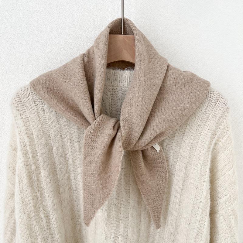 Women's Winter Wool Scarf Warm Triangle Knit Solid Color Shawl Wrap Pashmina Bandana Headscarf for Ladies