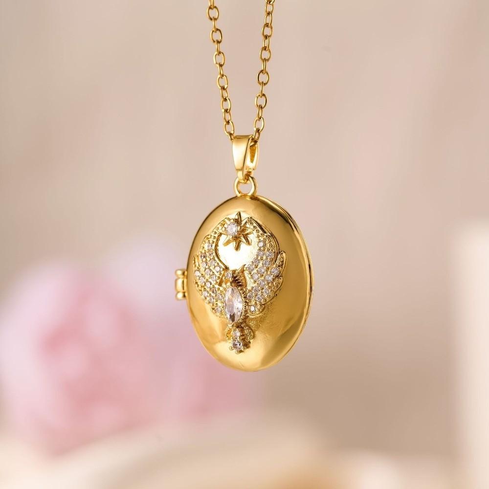 Romantic Photo Frame Necklace Oval Shape Vintage Openable Necklace  Anniversary Gifts
