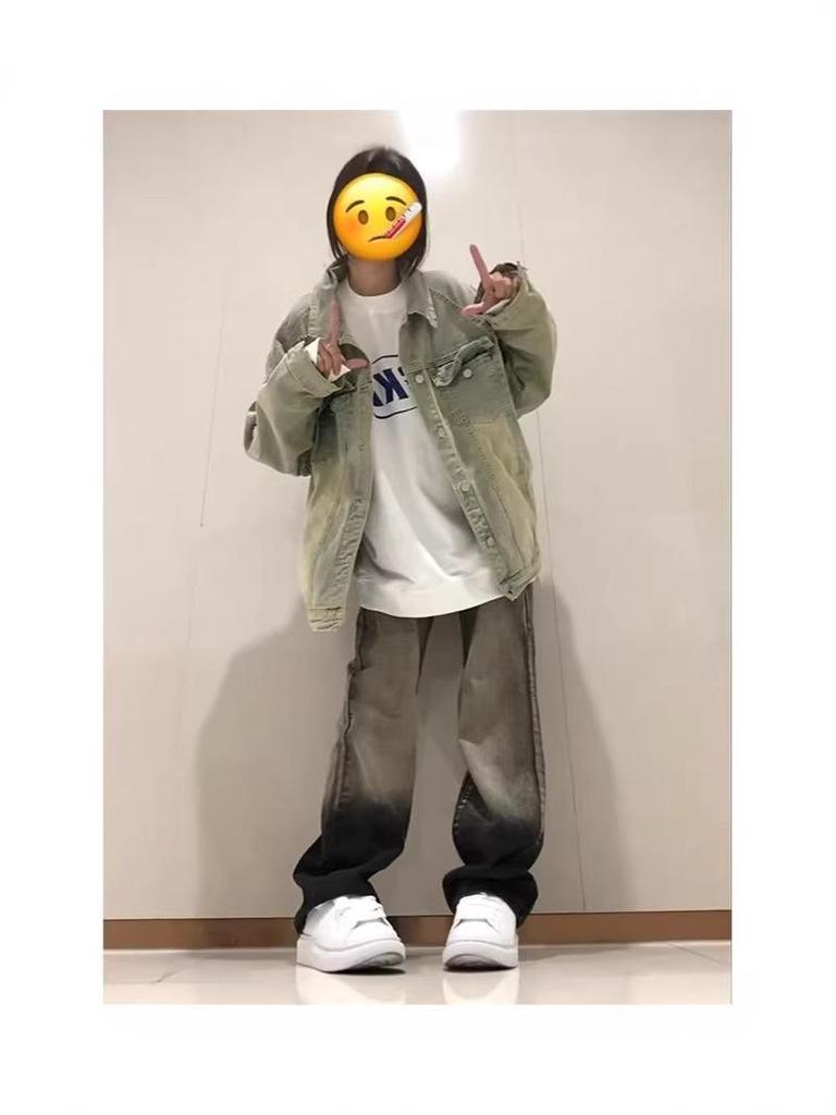 Unisex Vintage Washed Distressed Denim Jacket with Zipper - High-Class, Retro Style for Spring & Autumn