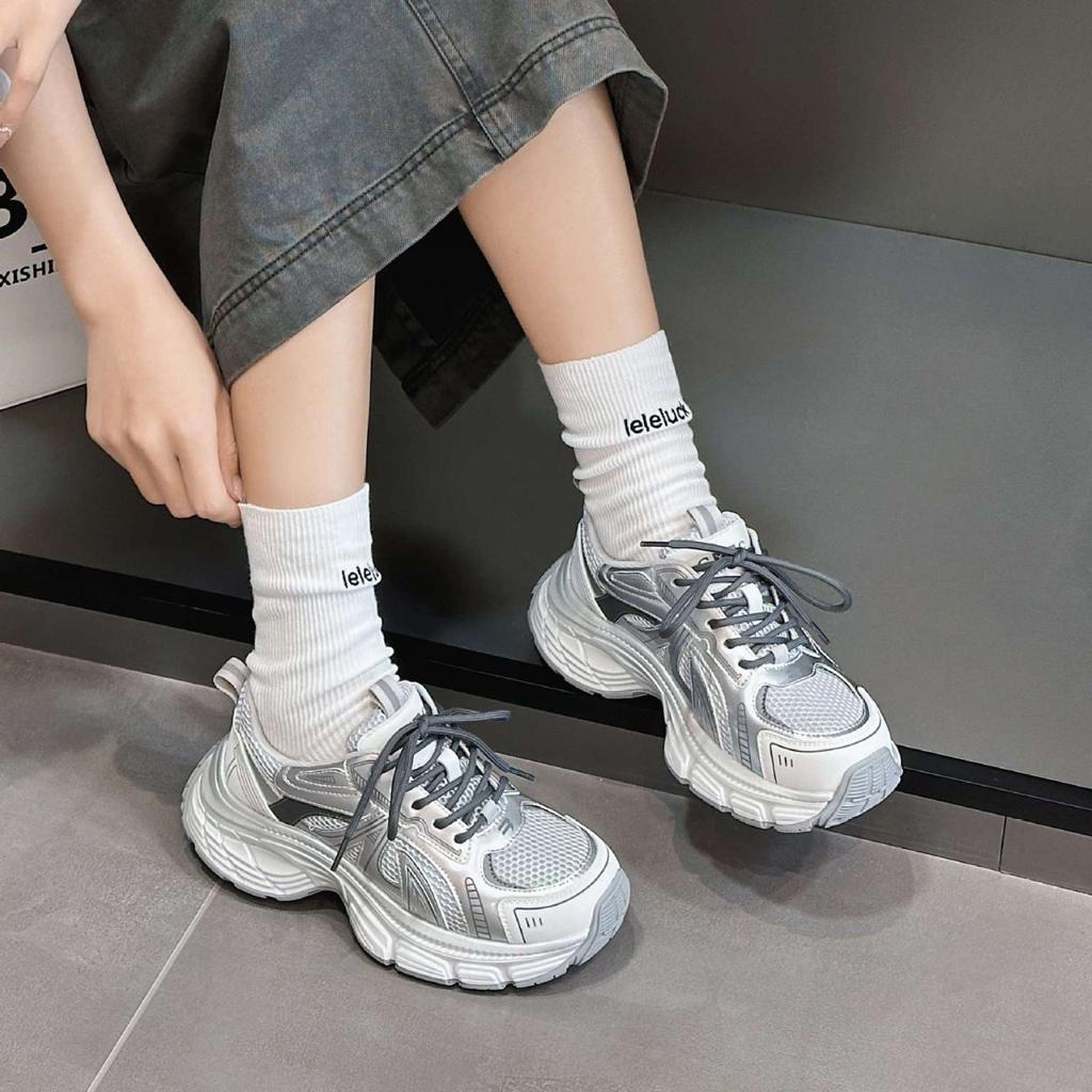 Thick-soled heightening dad shoes women's 2025 new spring models, popular this year, versatile and not tiring sneakers