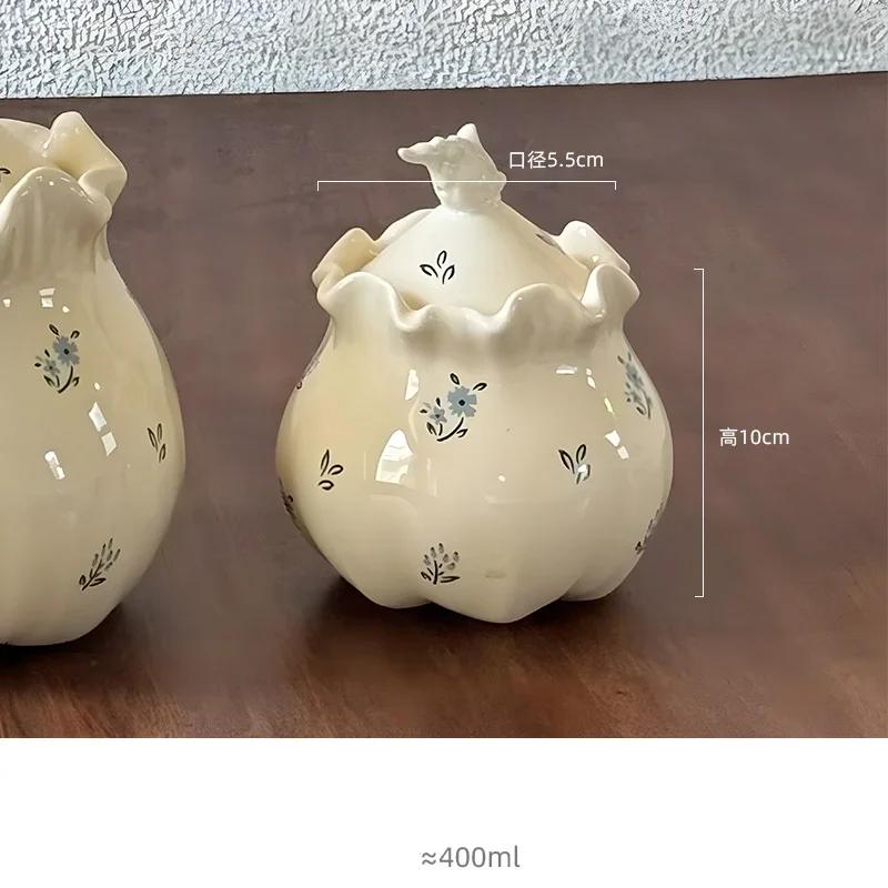 

Изысканные цветы Керамическая банка Бытовая кухня Настольная банка для хранения Украшение Высокого класса Ресторан Обеденный стол Вазы Украшение