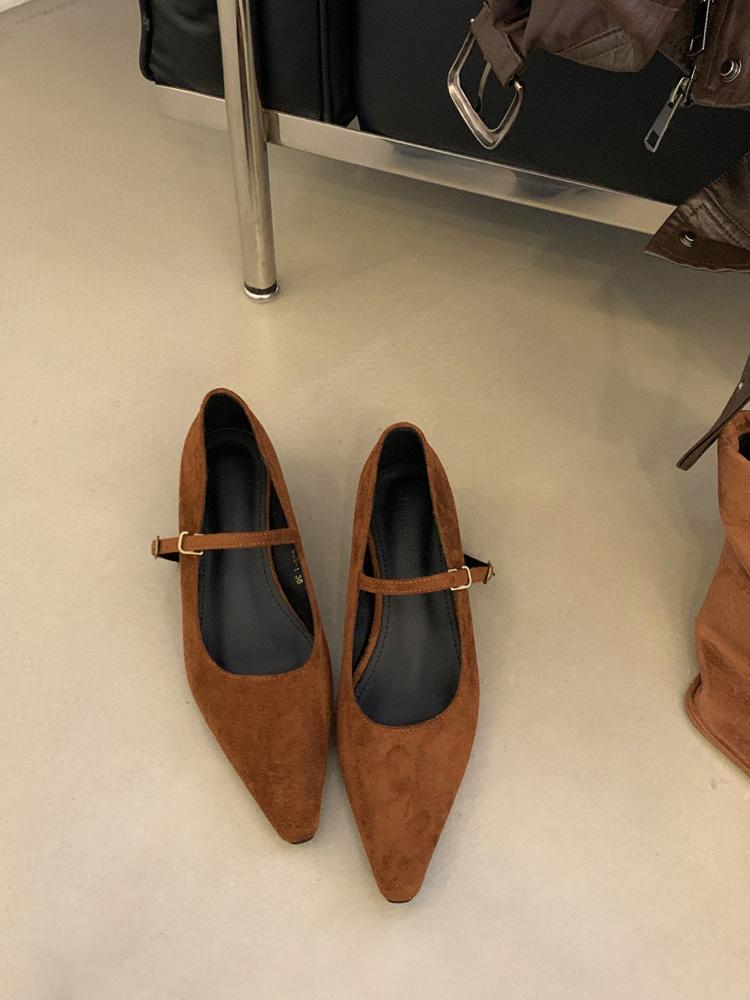 

French suede leopard print pointed head thick heel single shoes women s shoes 2025 new autumn word with Mary Jane commuter shoes 40 коричневый