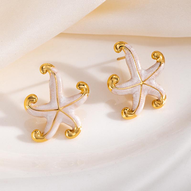 Exaggerated Starfish Drip Oil Earrings: European & American Style Stainless Steel Studs for Women