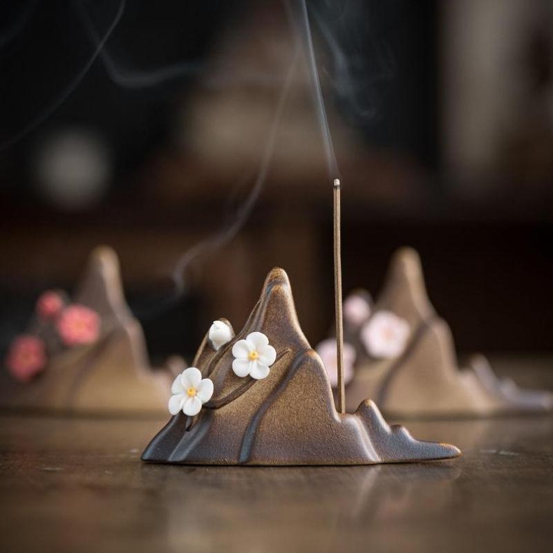 Ceramic Plum Blossom Pen Rest Home Desktop Joss-stick Base Incense Ceremony Ornaments Zen Tea Ceremony Accessories Tea Pets