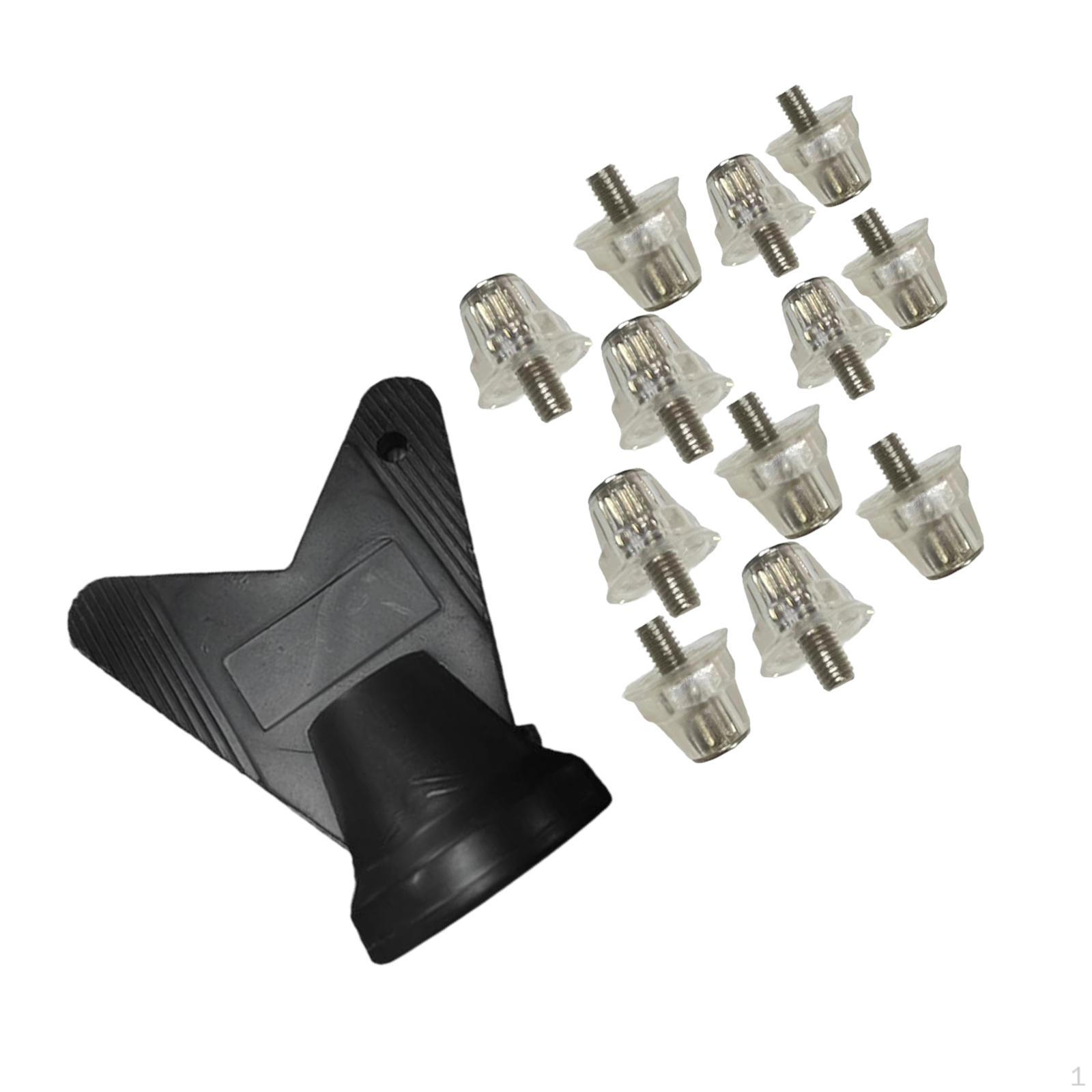 

Набор футбольных бутсов с аксессуарами для спортивных тренировок