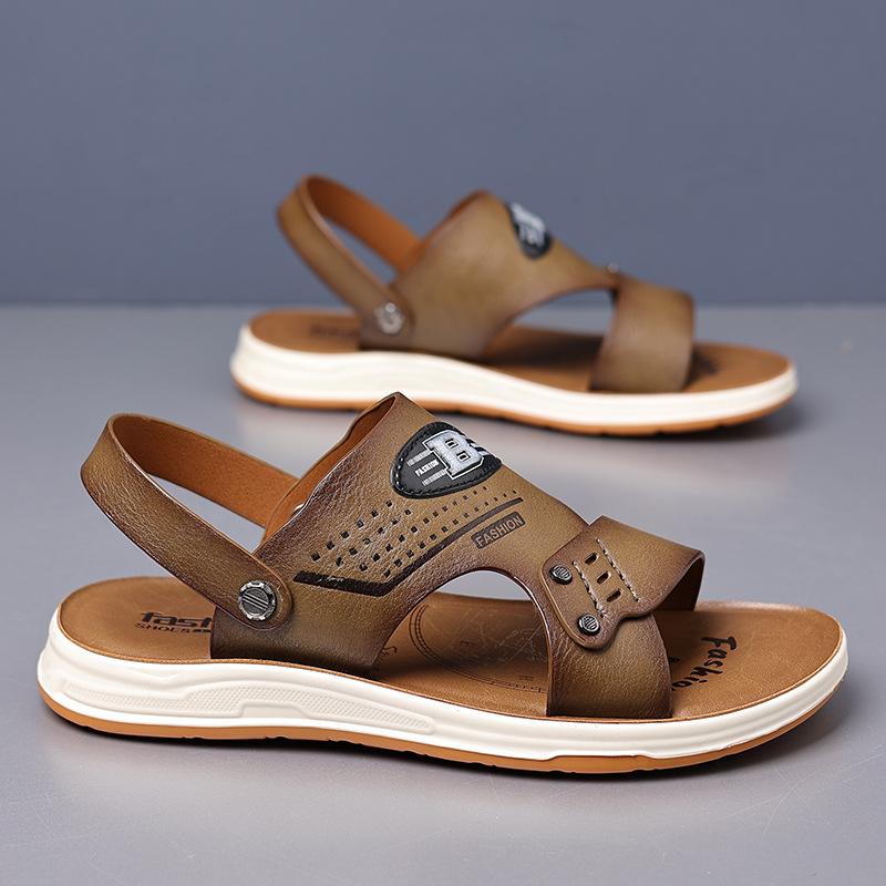 Sandals Men's Trendy New Wear-resistant High-end Men's Beach Shoes Soft-soled Soft-faced Men's Cool Slippers Broken Size Tail Season Clearance