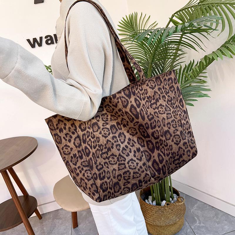 Leopard Print Large Capacity Tote Bag - Versatile Autumn/Winter Shoulder & Commuter Handbag