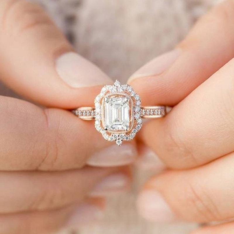 Copper-Plated Rose Gold Zircon Square Diamond Princess Ring, Fashionable Engagement Jewelry