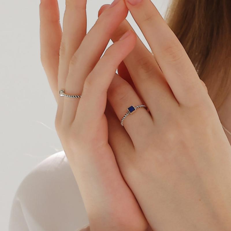 

J.Lauren Square Gemstone Twist Silver Ring R0636 Labradorite No. 9