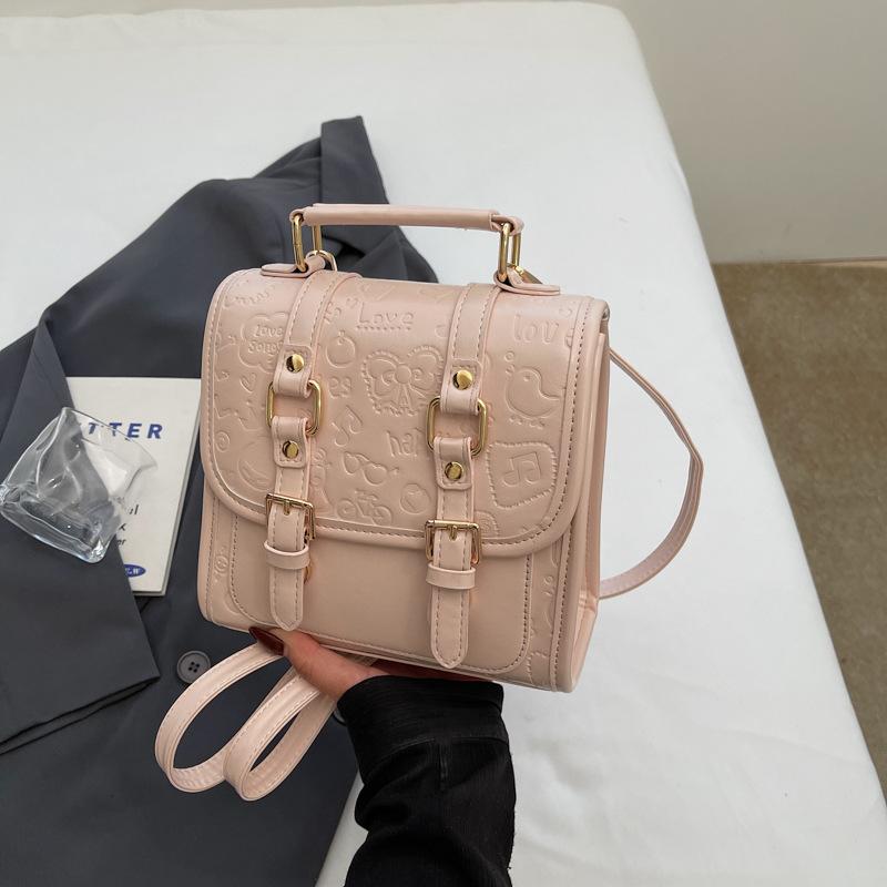 Backpack women's new spring and summer niche design sense retro fashion backpack is still trendy bag