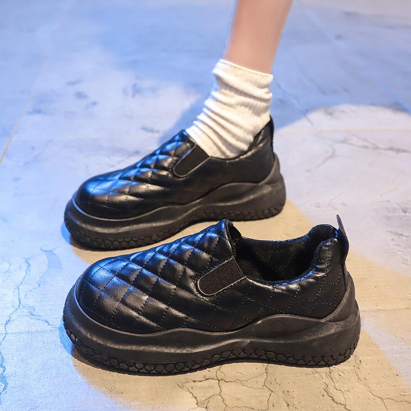 Foreign trade velvet snow boots women's 2025 winter new Korean version fashion diamond platform cotton shoes bread short boots women