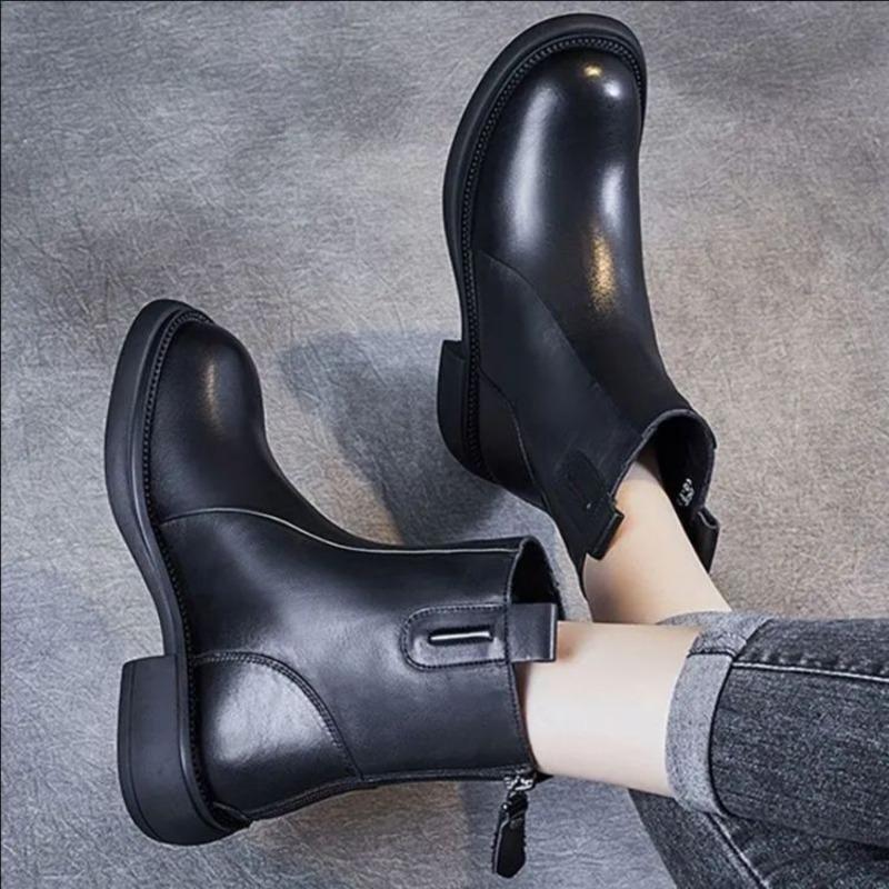 Soft Leather Shoes, Short Boots, Women's New Low-heeled Leather Boots, Retro Back Zipper Boots, Women's Shoes