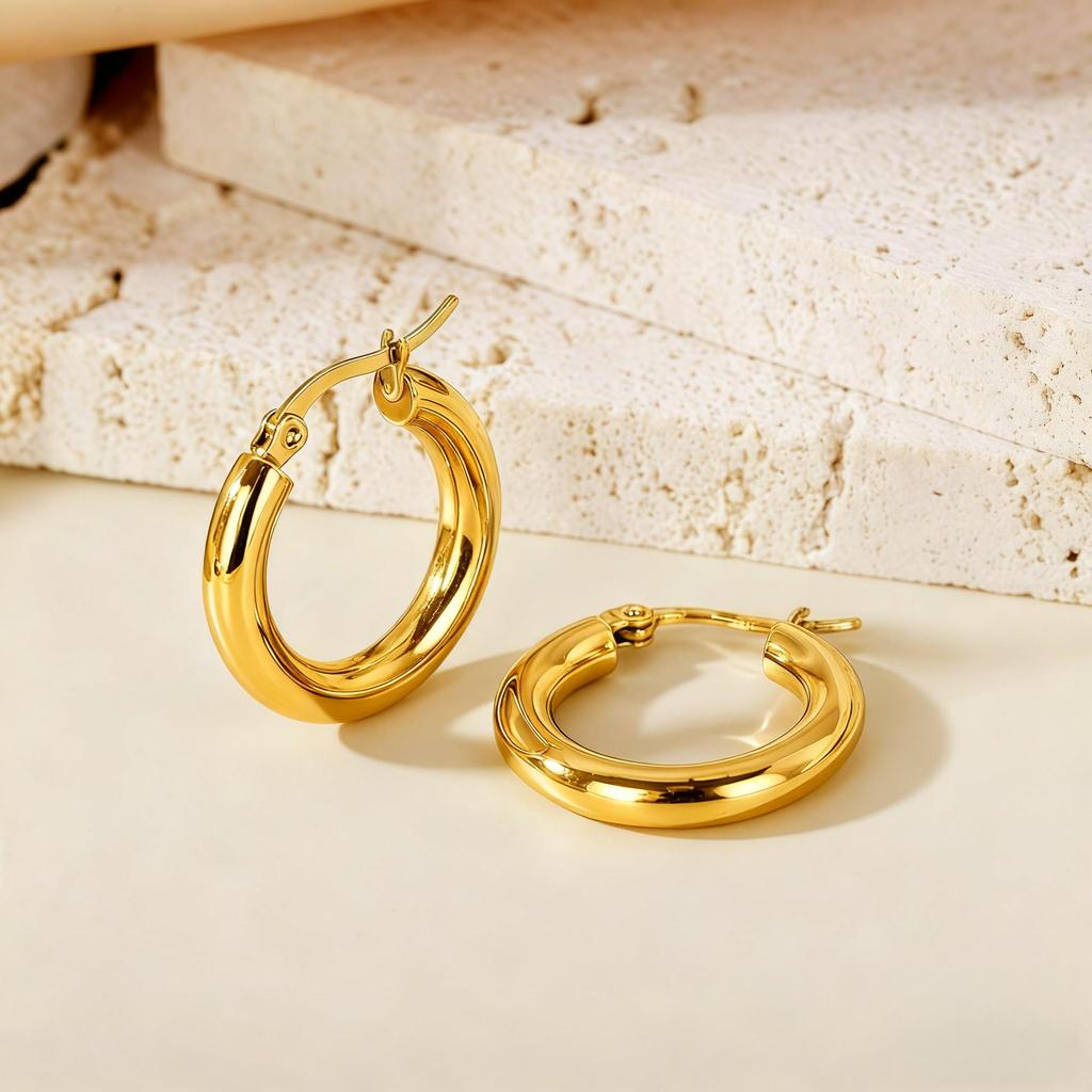 European American Classic Smooth C-Shaped Hoop Titanium Steel Retro Earrings for Women